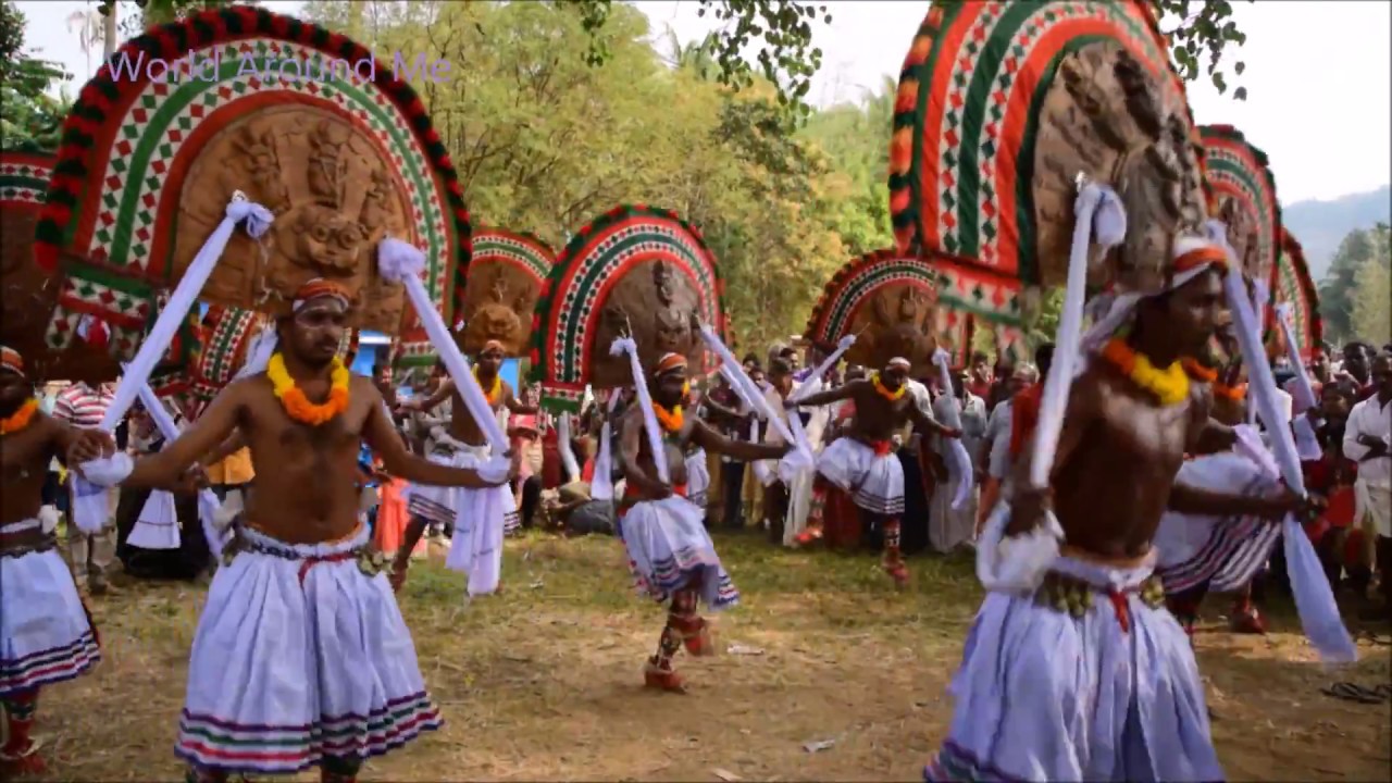 Poothan and Thira Kali   Machad Mamankam 2017