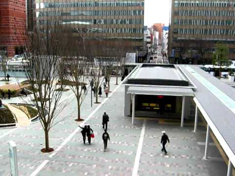 博多駅タクシー乗り場の風景123 博多駅前広場にグットデザイン賞 Youtube