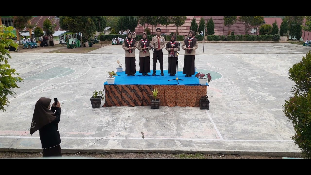 LOMBA VOKAL GRUP SMA N 12 Sijunjung oleh XII IPA 2 - YouTube