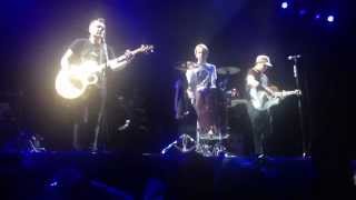 blink-182 - All Of This (Acoustic) (Live in Brisbane 2013)