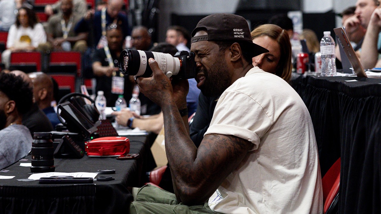 DeAndre Jordan photographs Pelicans NBA Summer League game | New Orleans Pelicans