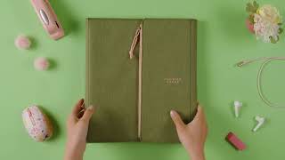 Five Star® Deluxe Binder