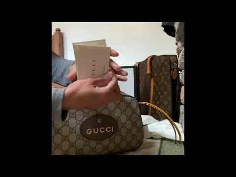 Gucci GG Supreme Messenger Bag Unboxing