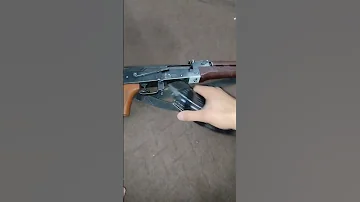 خشاب کوموله ای Kalashnikov کلاش اسلحه Robot 
