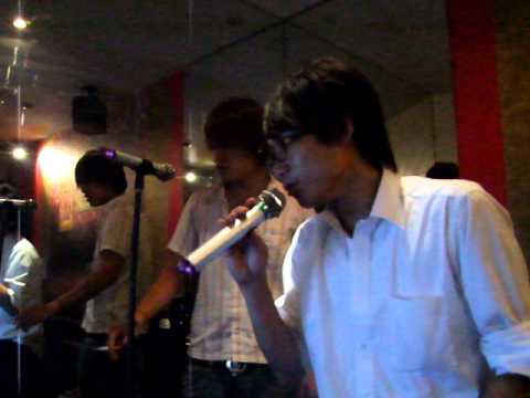 AKB48 - Everyday Cover by Akiko, Kentaro & Sho at the Karaoke