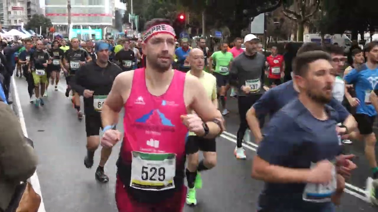 SALIDA XVII MEDIO MARATÓN CORUÑA 21 09/02/2025