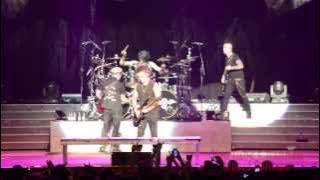 Arin Ilejay Drum Solo   Band Jam @ Avenged Sevenfold - Barcelona 25/11/13