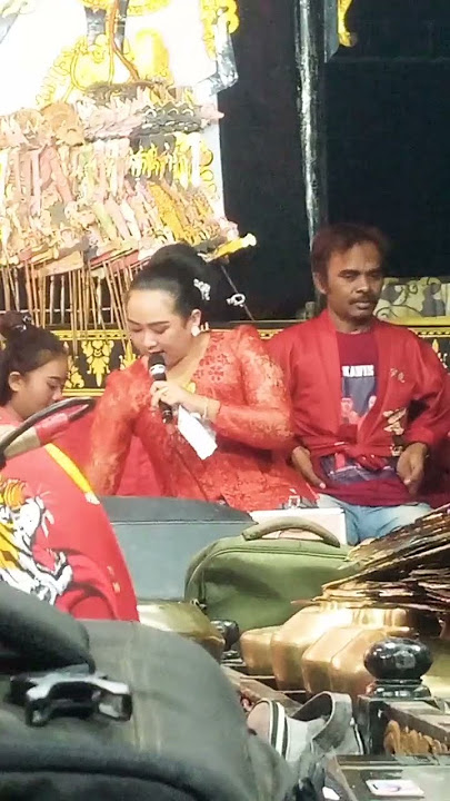 Yeyen Ismantoro _ Ngaplang-ngaplang #wayangkulit #reels #trending #shorts #music #gamelan #fyp