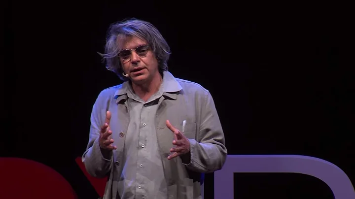 Walking to planetary citizenship | Lorenzo Romito | TEDxRoma