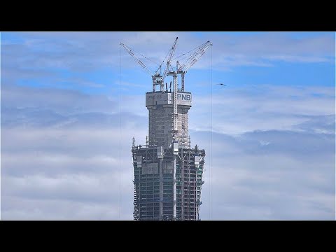 Видео: Строительство последнего мега высокого небоскреба в мире
