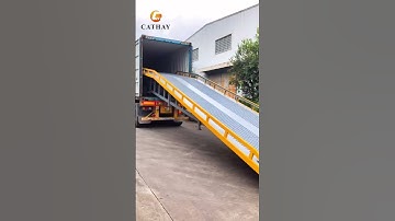 2 tons load capacity, mobile boarding bridge, suitable for container loading such as logistics,wharf
