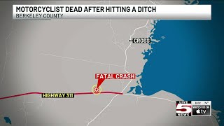 VIDEO: Troopers: 1 dead in motorcycle crash in Berkeley Co.
