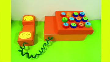 Como fazer um telefone com material reciclado?