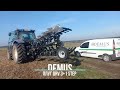 Плуг DEMUS QRV 3+1 STEP і трактор New Holland