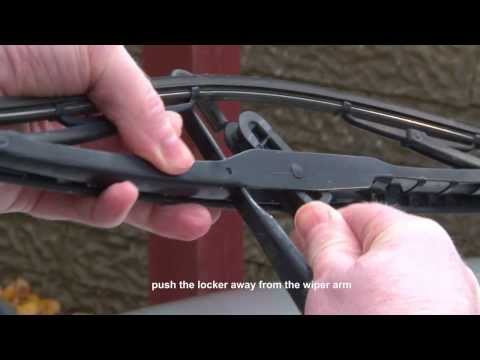 BMW 3 Series E46 - Replacing wiper blades