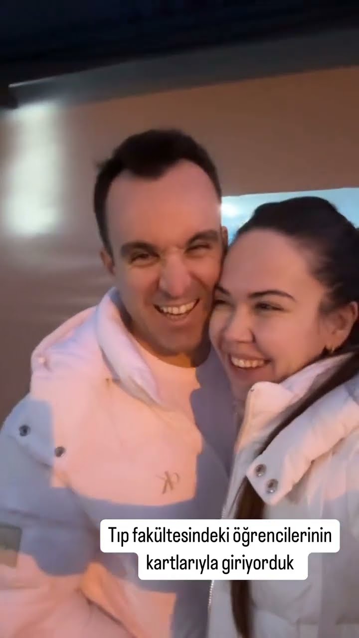 Tıp fakültesindeki öğrencilerin kartlarıyla giriyorduk❤️