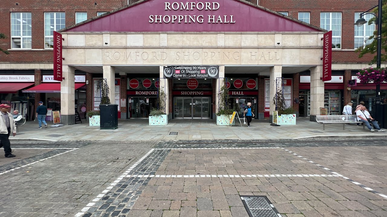 4k-romford-shopping-hall-london-22-youtube