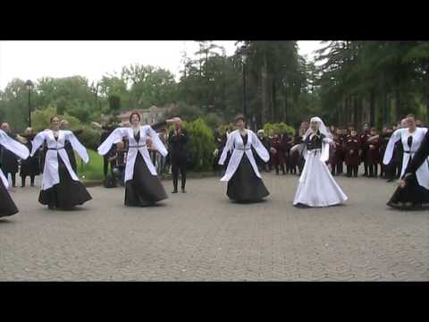 ეროვნული სამოსის დღე ზუგდიდში