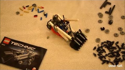 LEGO Technic Compact Tracked Loader - Assembly Time Lapse