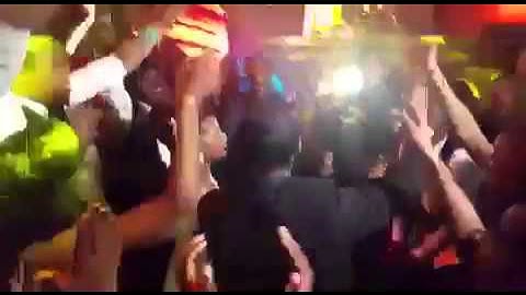 Ethiopan wedding - super Bride dances to kalkidan Meshesha song EMA