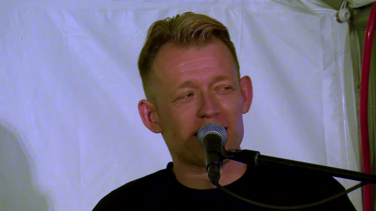 Dief-Flieger Evergreen-Song  "Fäärimaa" live am FC Black Stars Sommernachtsfest 2018