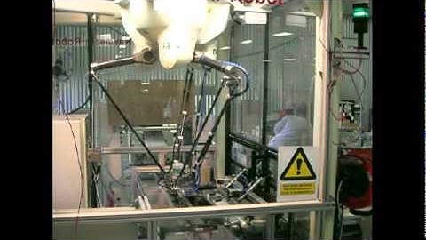 RFA Kawasaki Robotpicker YF03N with RFA-Vision at Interpak B.V.