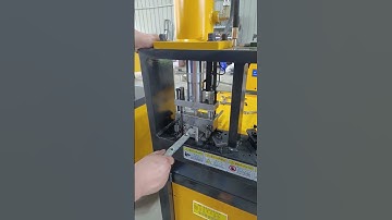 Countersunk Hole Hydraulic Punching Machine Round Pipe Punching Mould Without Mandrel