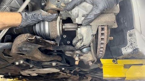 2009 - 2015 Toyota Prius How to Replace Lower Ball Joint