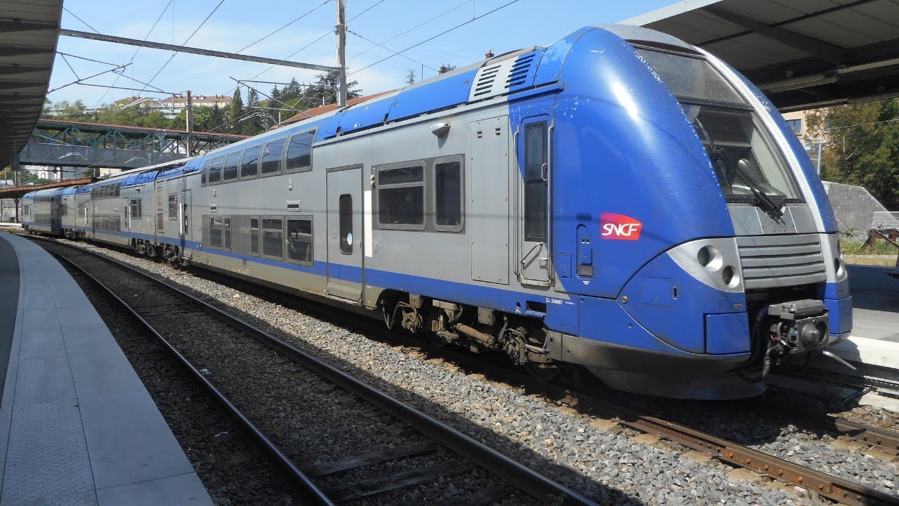 Des Trains en gare de Bellegarde Sur Valserine