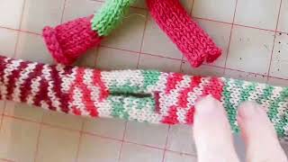 Single bed keyhole scarf for Barbie and Ken