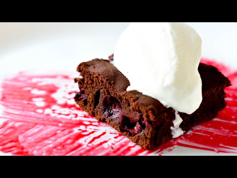 Брауни с вишней  Chocolate brownie with cherries