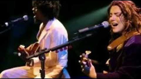 Thumbnail of Ana Carolina y Seu Jorge - É isso aí - canción subtitulada al español