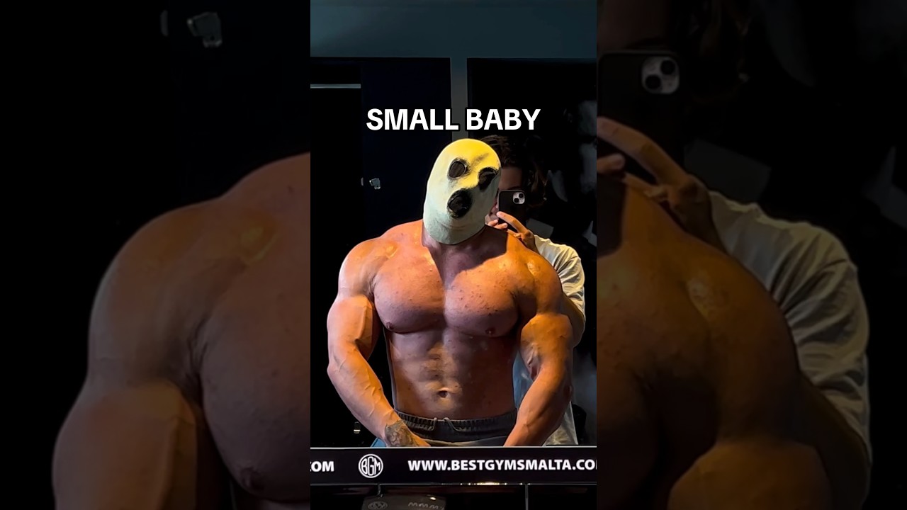 21YO Started His CRAZY Bulk