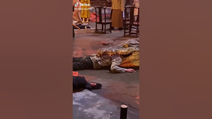 Cá xấu ăn thịt người kinh hoàng