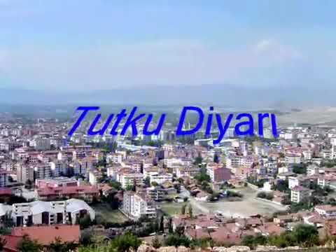 ERKAN ACAR GÖZYAŞLARIN KAL DİYOR DUDAKLARIN GİT