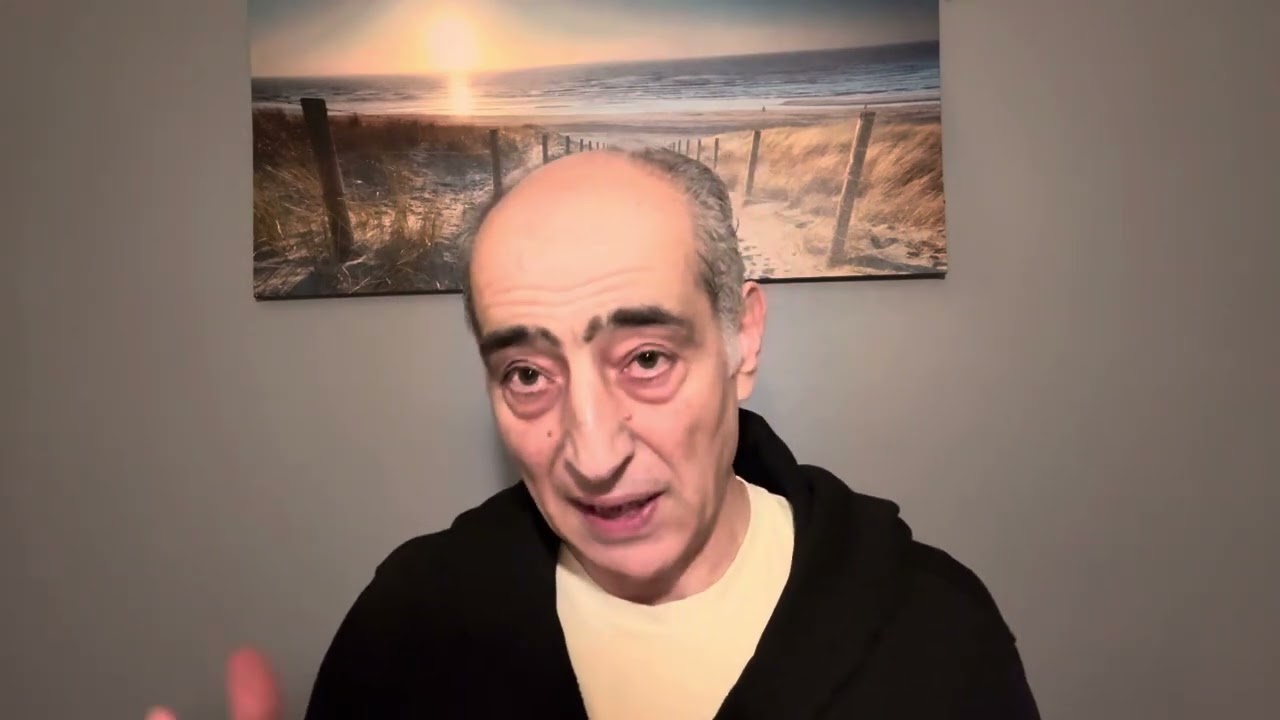 نجل مفتي البراميل بدر الدين حسون يتوسل للرئيس الشرع، هل سيعفو الرئيس عن حسون؟