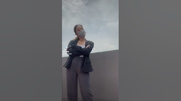 Tipid hack: Stack up to 5 vouchers when you check out on #LazadaPH for bigger discounts! 😉