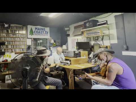 Again - Live @ WRFR 