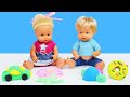Baby dolls play &amp; learn colors with toys. Pretend play with baby born dolls. Funny stories for kids.