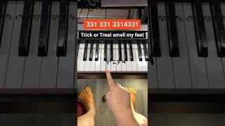 Trick Or Treat Smell My Feet Piano Tutorial 🎃🦶🦶