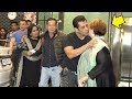 Salman Khan Shows LOVE & Respect For Mom Helen In Front of Father Salim Khan