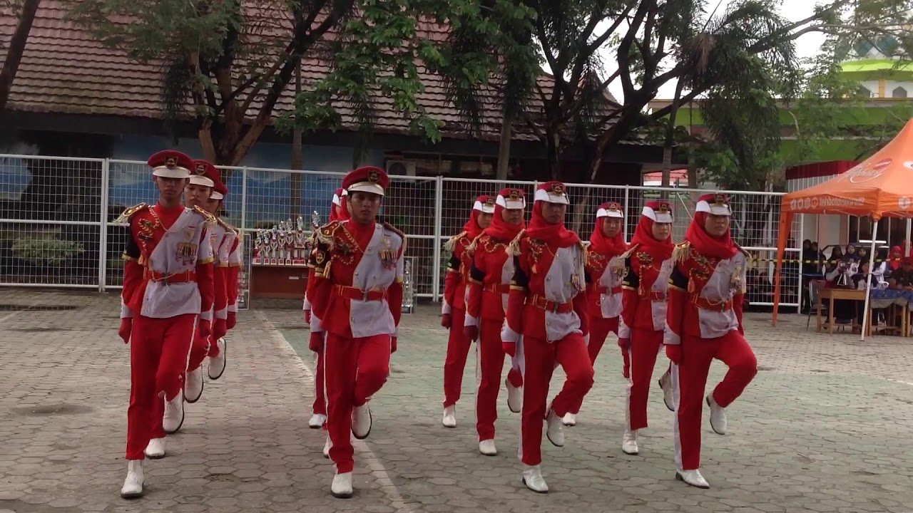 Laskar Dwi Warna SMK Negeri 1 Banjarmasin di SMK Negeri 3 Banjarmasin