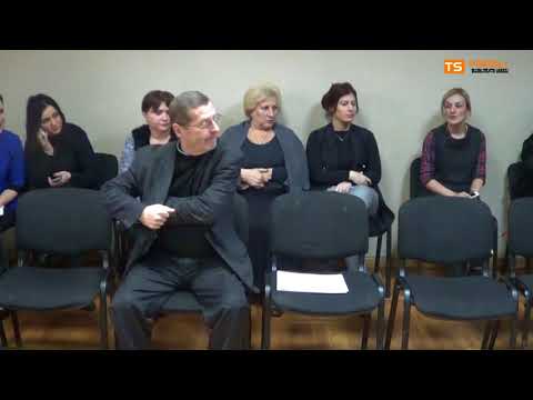 პლომბი ადევს წყალს და გაარკვიეთ ვინარის ბაყბაყდევი