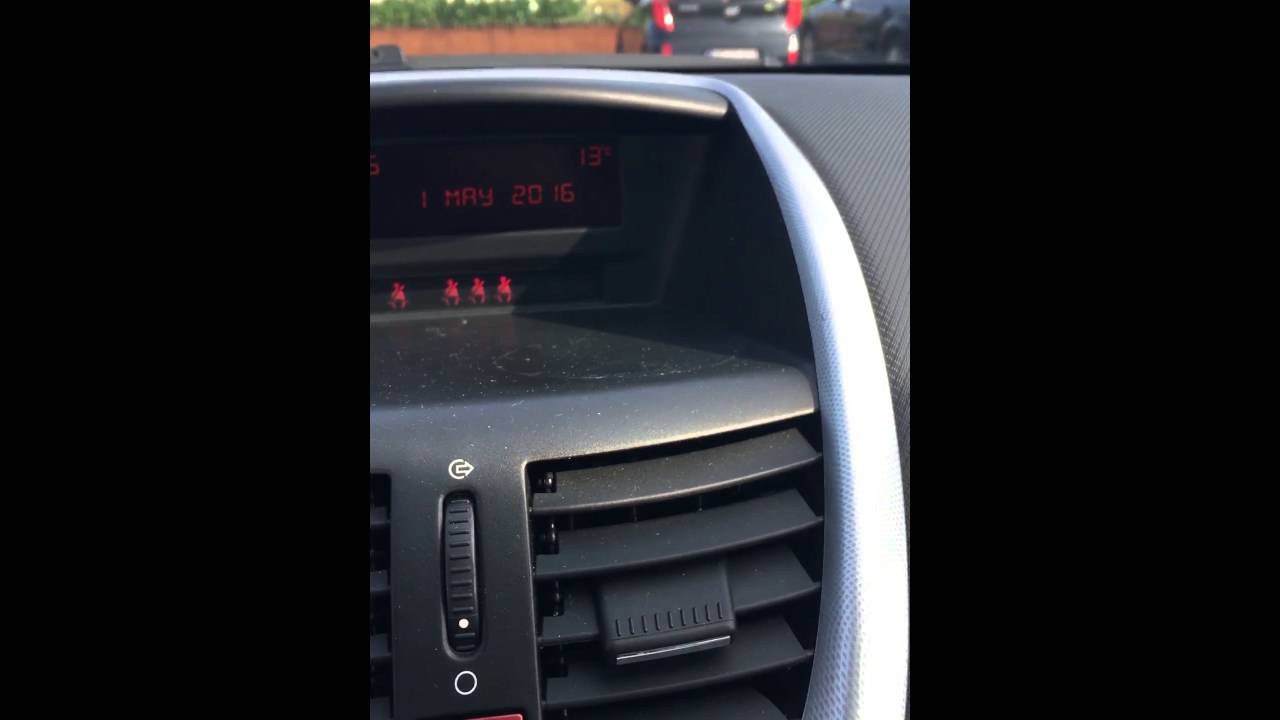 Пежо 206 aux
