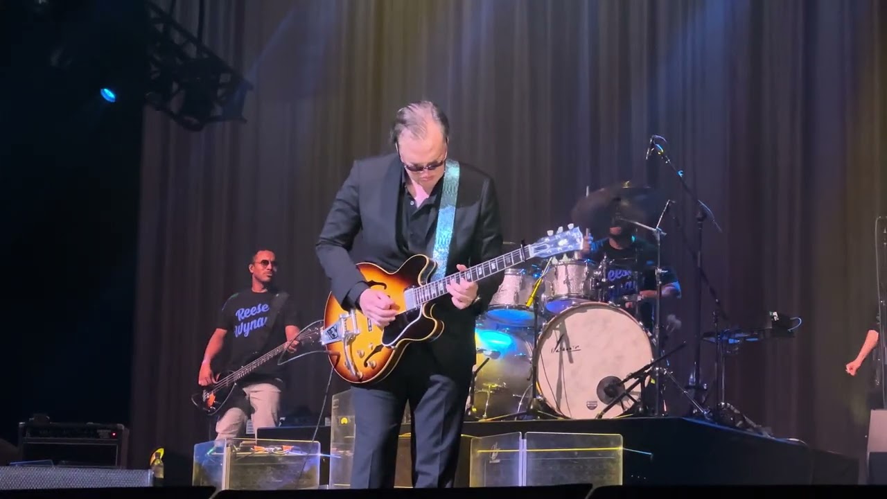 🎸 JOE BONAMASSA 🎸 “DRIVING TOWARDS THE DAYLIGHT” LIVE @ Hard Rock Live, Hollywood, Florida 12-6-2025