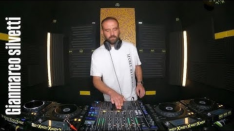 Gianmarco Silvetti - Dj set Tehno - 455 - Riöt.scampia