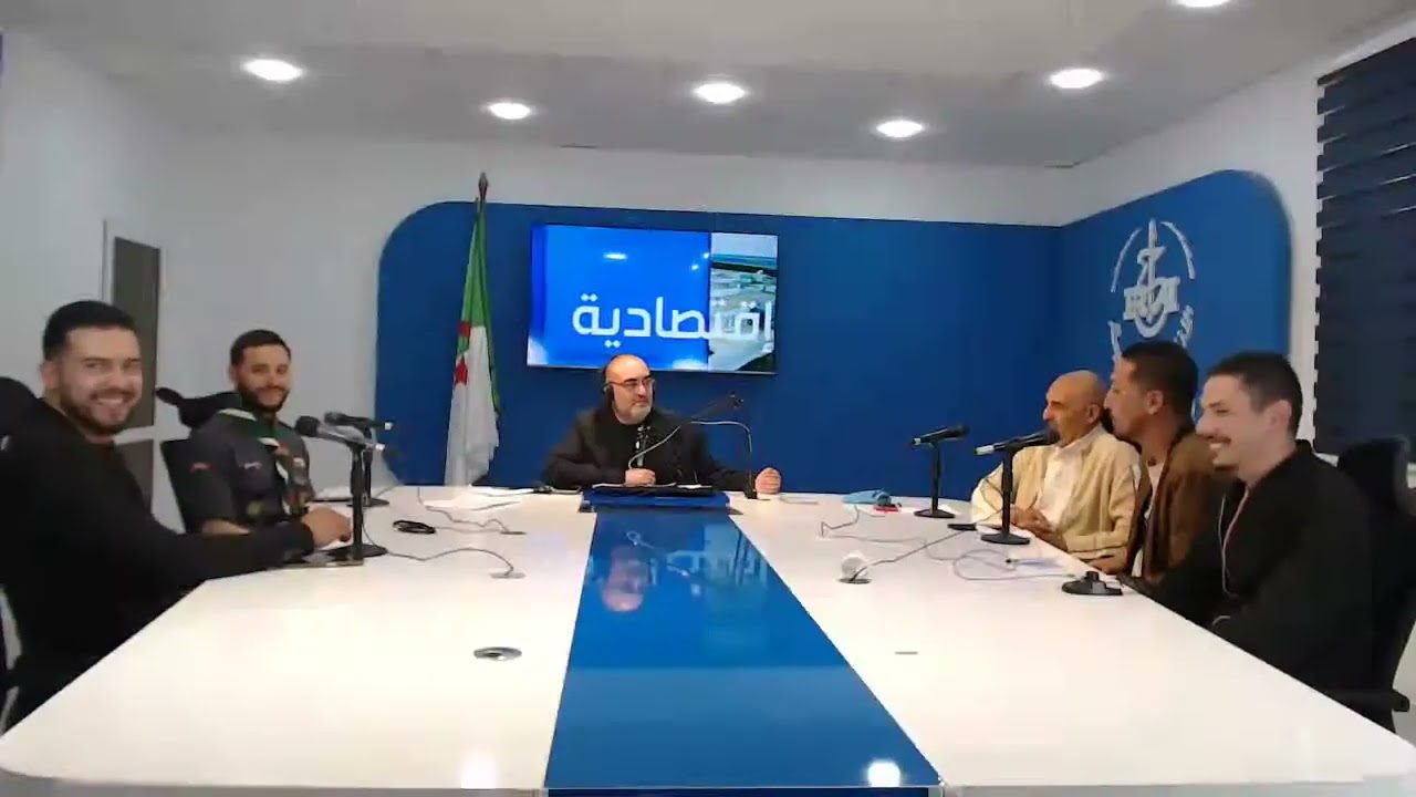 #قضايا_تربوية_ ظاهرة تمزيق الكتب والكراريس في نهاية السنة