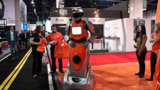 CES 2012: Alibaba booth - Very cool talking humanoid