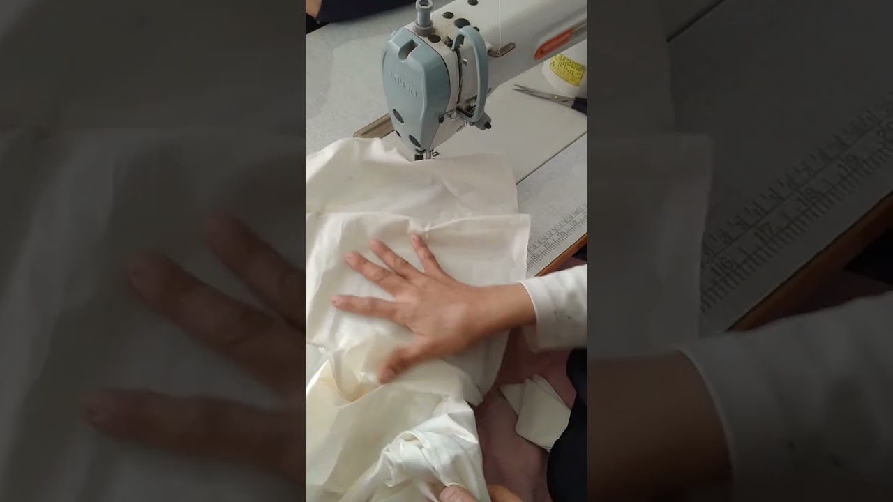 طريقة حياكة فستان طفلة بقصة برنسيس من الكتف فى الامام والخلف للصف الاول الصناعى نظام الجدرات