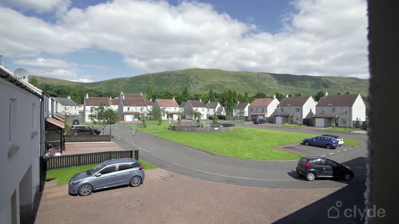 16 Village Green, Lennoxtown, Glasgow, G66 7BD YouTube